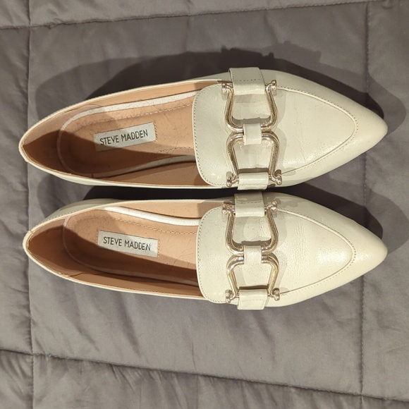 Steve Madden Shoes - Picture 1 of 2